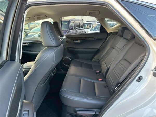 Ref:AUX-19758813 LEXUS NX 2016 - Image 4