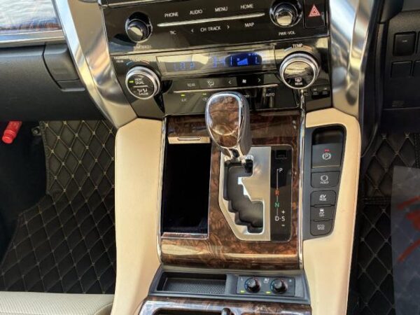 Ref:AUX-19758877 TOYOTA ALPHARD HYBRID 2022 - Image 13