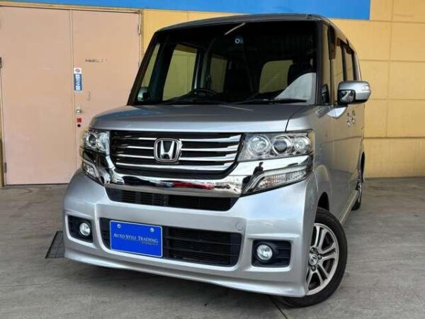 Ref:AUX-19760865 HONDA N-BOX CUSTOM 2013
