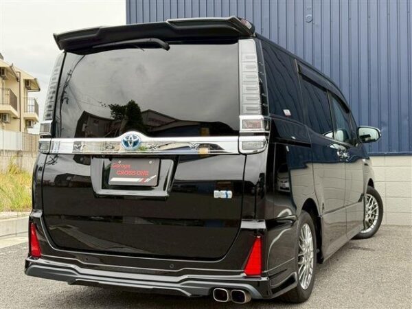 Ref:AUX-19765786 TOYOTA VOXY 2019 - Image 2
