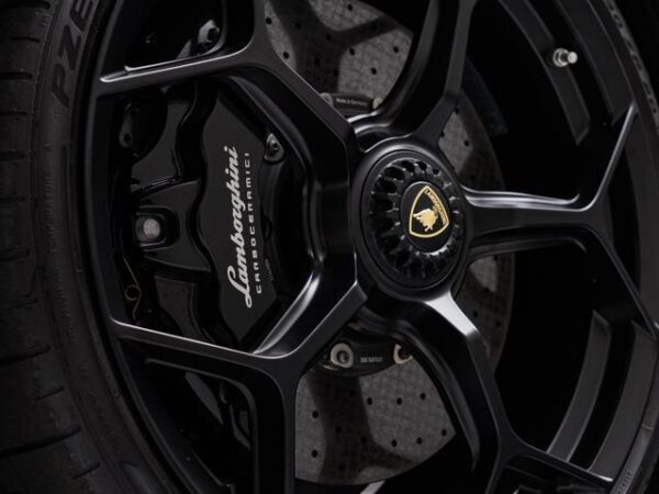 Ref:AUX-19766110 LAMBORGHINI HURACAN 2019 - Image 2