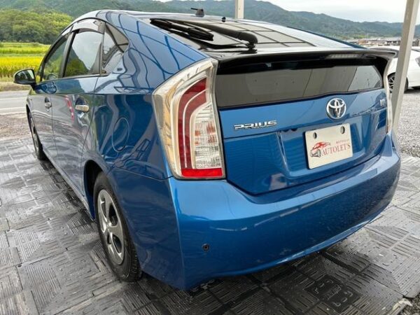 Ref:AUX-19766112 TOYOTA PRIUS 2012 - Image 2