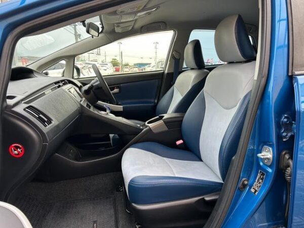 Ref:AUX-19766112 TOYOTA PRIUS 2012 - Image 6