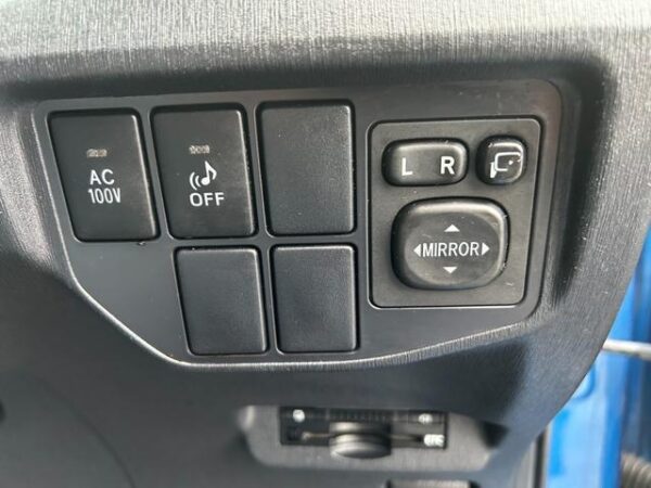Ref:AUX-19766112 TOYOTA PRIUS 2012 - Image 9