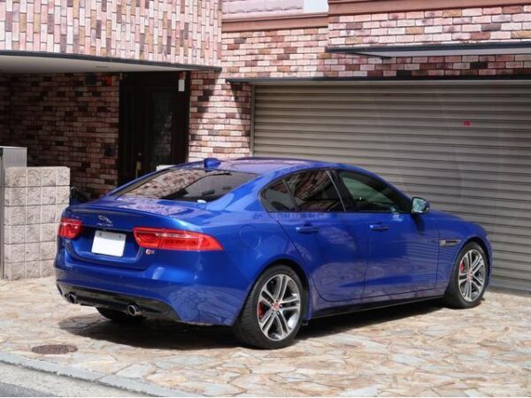 Ref:AUX-19770693 JAGUAR XE 2018 - Image 2