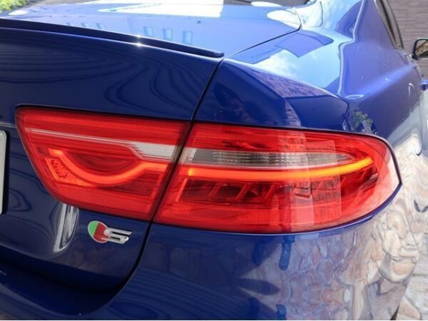 Ref:AUX-19770693 JAGUAR XE 2018 - Image 16