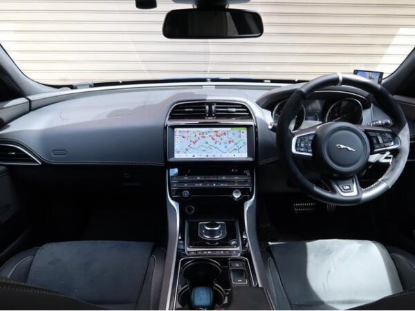 Ref:AUX-19770693 JAGUAR XE 2018 - Image 7