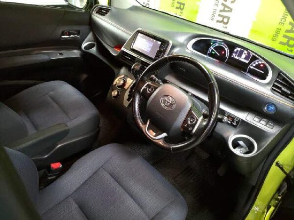 Ref:AUX-19770845 TOYOTA SIENTA 2015 - Image 3