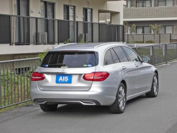 Ref:AUX-19770967 MERCEDES BENZ C-Class Station Wagon 2015 - Image 2