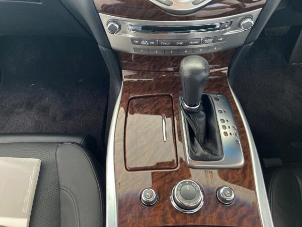 Ref:AUX-19771039 NISSAN FUGA HYBRID 2020 - Image 17