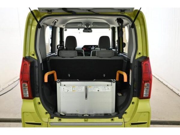 Ref:AUX-19771041 DAIHATSU TANTO 2020 - Image 13