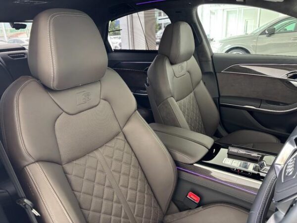 Ref:AUX-19771542 AUDI S8 2021 - Image 4