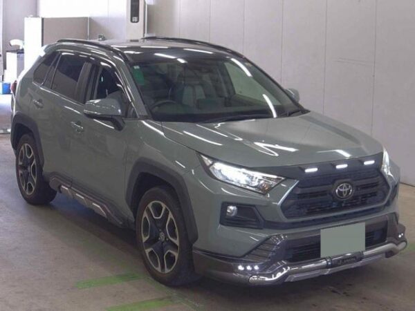 Ref:AUX-19774803 TOYOTA RAV4 2021