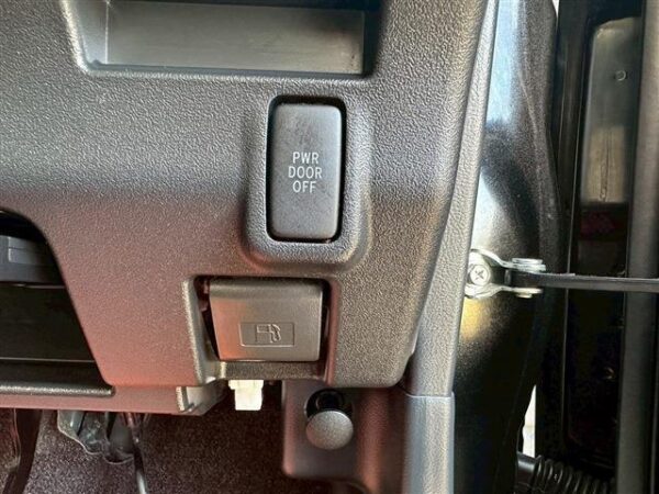 Ref:AUX-19781715 DAIHATSU TANTO 2012 - Image 8
