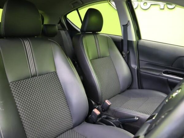 Ref:AUX-19781983 TOYOTA AQUA 2017 - Image 13
