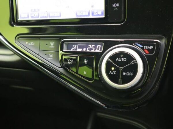 Ref:AUX-19781983 TOYOTA AQUA 2017 - Image 10