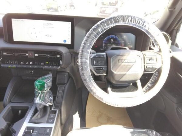 Ref:AUX-19782140 TOYOTA LAND CRUISER 250 2024 - Image 13