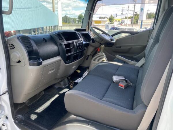 Ref:AUX-19787002 MITSUBISHI FUSO CANTER GUTS 2016 - Image 11