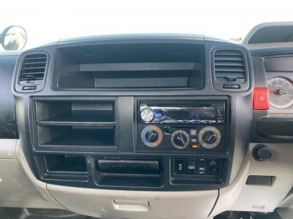 Ref:AUX-19787002 MITSUBISHI FUSO CANTER GUTS 2016 - Image 15