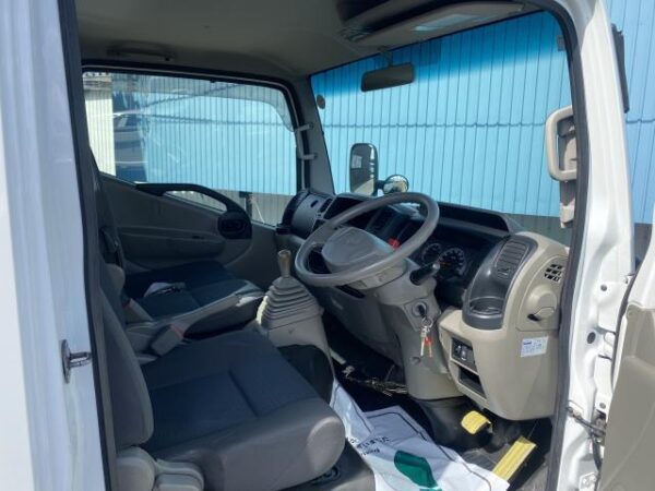 Ref:AUX-19787002 MITSUBISHI FUSO CANTER GUTS 2016 - Image 10