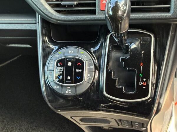 Ref:AUX-19787003 TOYOTA ESQUIRE 2020 - Image 13