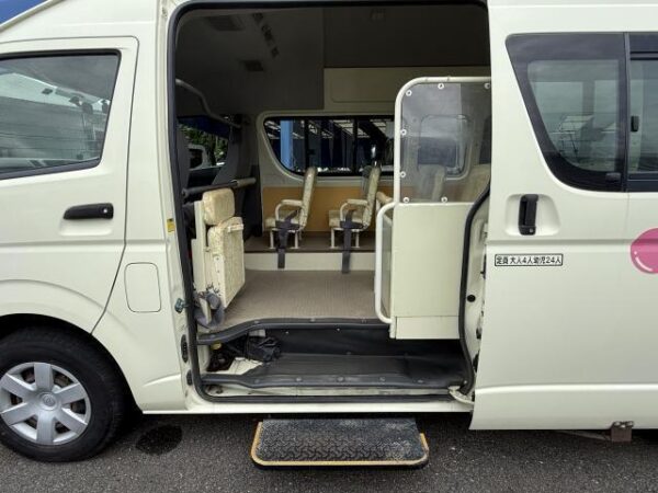Ref:AUX-19787013 TOYOTA HIACE VAN 2010 - Image 19