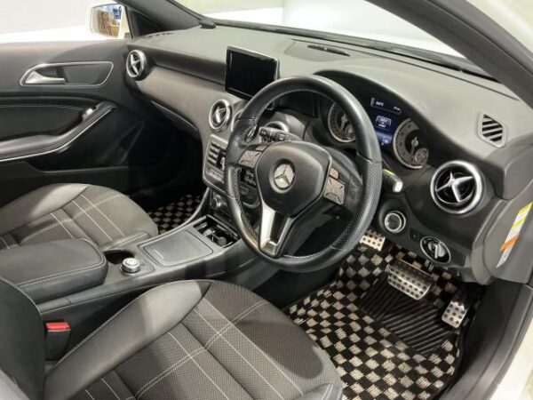 Ref:AUX-19787066 MERCEDES BENZ A-CLASS 2015 - Image 4