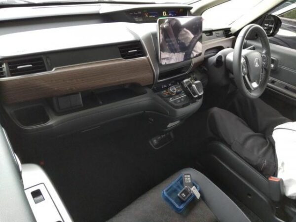 Ref:AUX-19787080 HONDA FREED PLUS HYBRID 2024 - Image 3