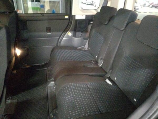 Ref:AUX-19787101 TOYOTA ROOMY 2024 - Image 4