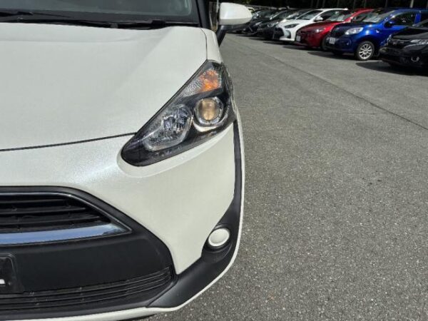 Ref:AUX-19787116 TOYOTA SIENTA 2016 - Image 11