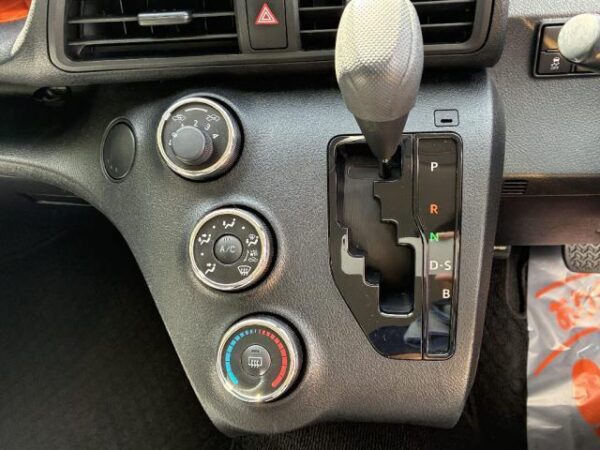 Ref:AUX-19787116 TOYOTA SIENTA 2016 - Image 13