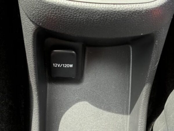 Ref:AUX-19787180 TOYOTA AQUA 2022 - Image 13