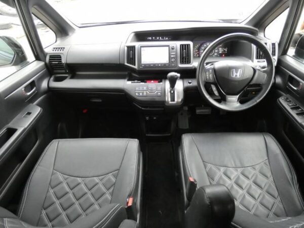 Ref:AUX-19787270 HONDA STEPWAGON SPADA 2011 - Image 2