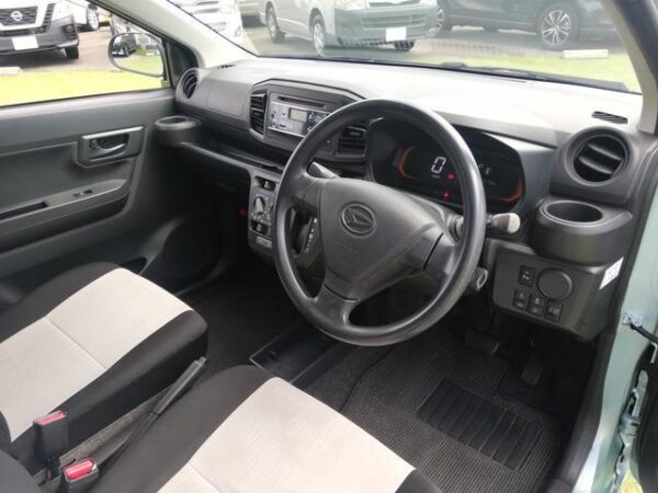 Ref:AUX-19788506 DAIHATSU MIRA E:S 2017 - Image 7