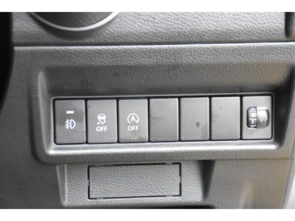 Ref:AUX-19790742 SUZUKI XBEE 2018 - Image 20