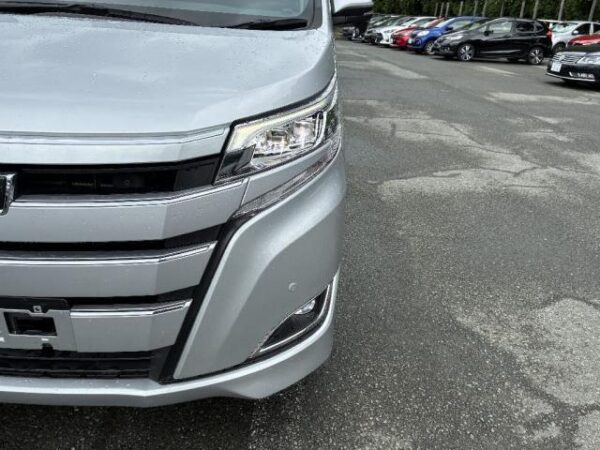 Ref:AUX-19790746 TOYOTA NOAH 2020 - Image 20