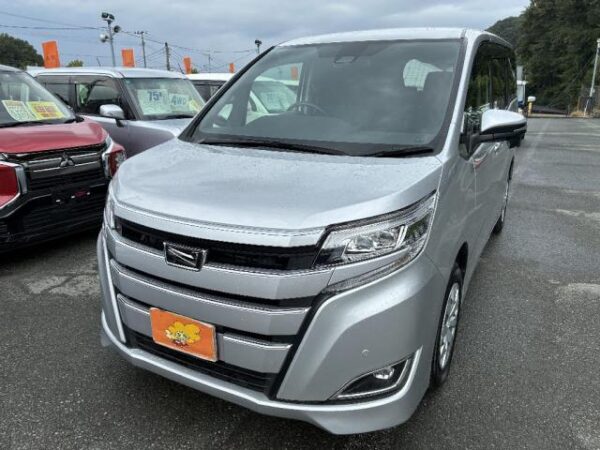 Ref:AUX-19790746 TOYOTA NOAH 2020 - Image 10