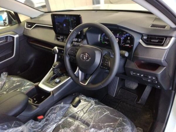 Ref:AUX-19790821 TOYOTA RAV4 2025 - Image 3