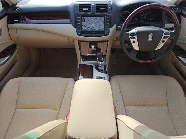 Ref:AUX-19790868 TOYOTA CROWN 2012 - Image 3