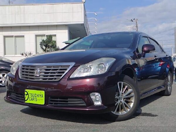 Ref:AUX-19790868 TOYOTA CROWN 2012
