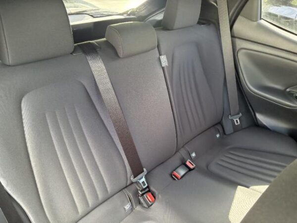 Ref:AUX-19790975 TOYOTA YARIS 2023 - Image 6