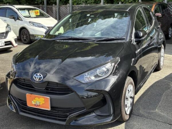 Ref:AUX-19790975 TOYOTA YARIS 2023