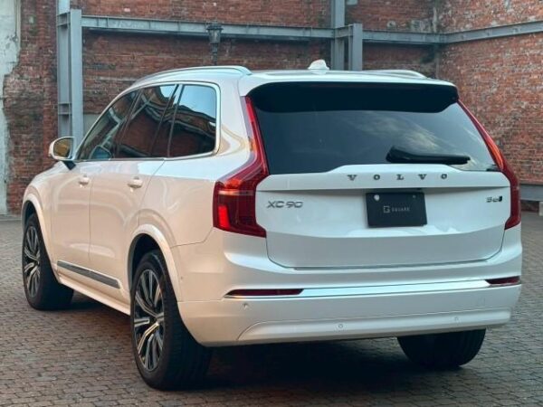 Ref:AUX-19791130 VOLVO XC90 2022 - Image 7