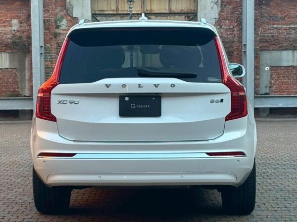 Ref:AUX-19791130 VOLVO XC90 2022 - Image 9