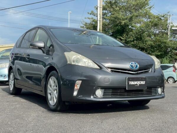 Ref:AUX-19791173 TOYOTA PRIUS ALPHA 2012 - Image 3
