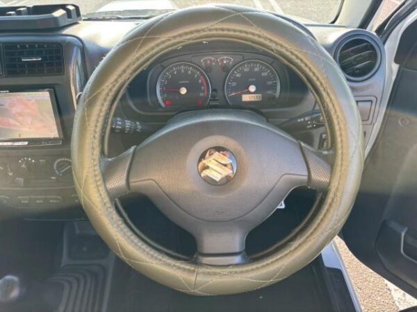 Ref:AUX-19798582 SUZUKI JIMNY 2011 - Image 12
