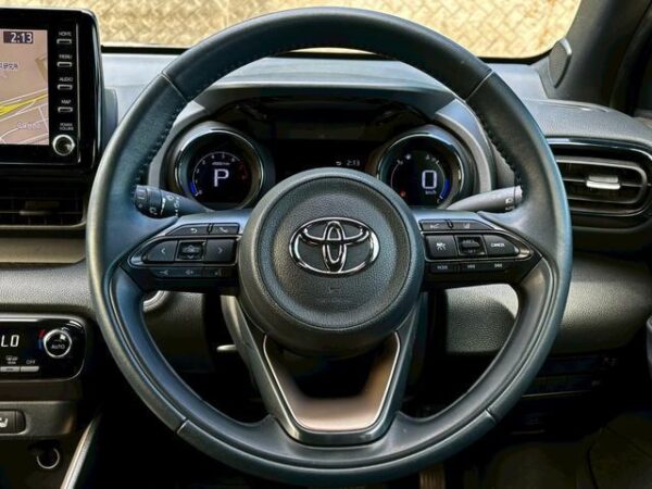 Ref:AUX-19802007 TOYOTA YARIS 2020 - Image 7