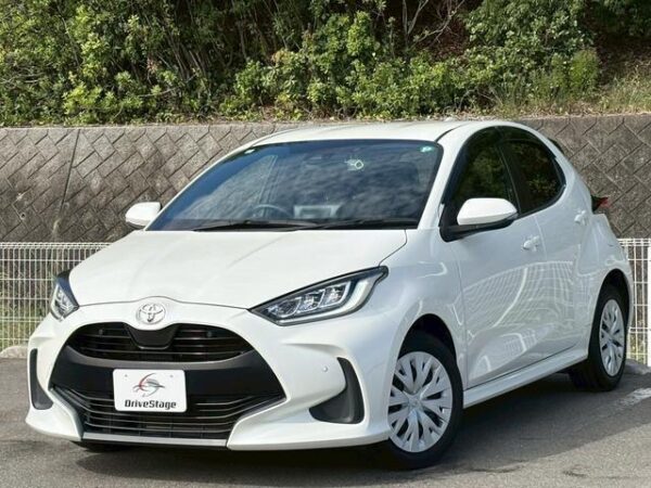 Ref:AUX-19802007 TOYOTA YARIS 2020