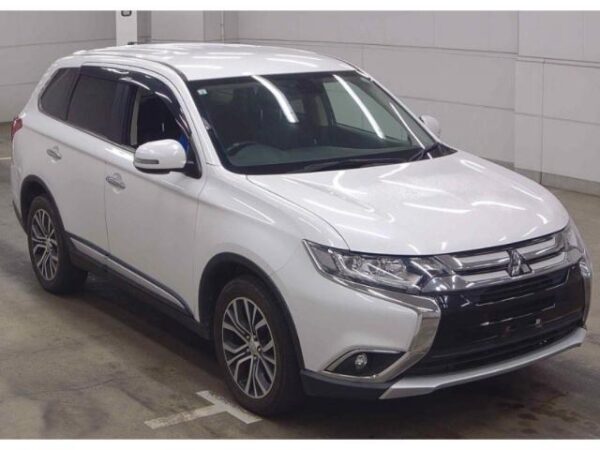 Ref:AUX-19803177 MITSUBISHI OUTLANDER 2015