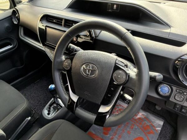 Ref:AUX-19806649 TOYOTA AQUA 2020 - Image 9